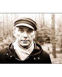 На фото Элем Климов